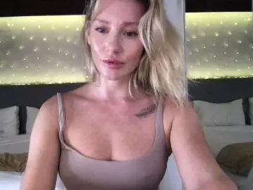 Bongacams Adult Video Chat of StellaMuse