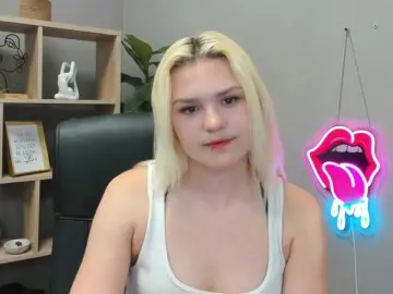 Bongacams Watch Live Sex Cams of SweetLilyxo