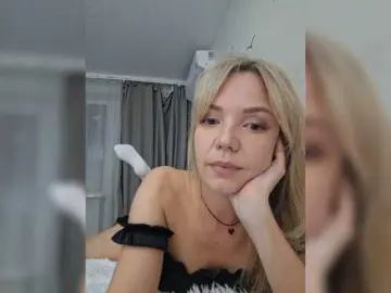 Bongacams Live Sex Cam of Kissz