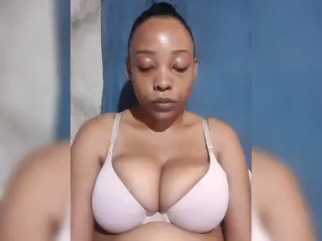Bongacams Private Sex Chat of Hennesy-Camila