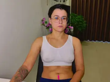 Bongacams Live Sex Cam of Sashanotfound