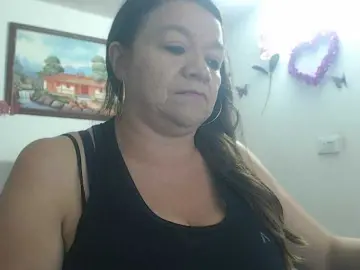 Bongacams Live Porn of LluviaXDorada