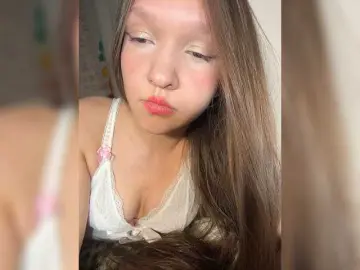 Bongacams Best Webcam of Cute-Lolly