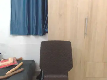 Bongacams Live Sex Cam of andreitatrujillo