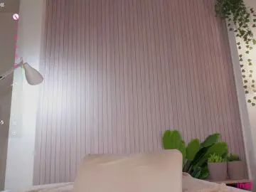 Bongacams Best live sex cam show of Holyhee
