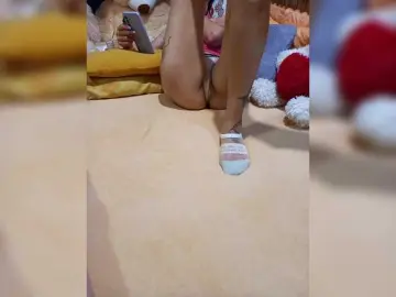 Bongacams Adult Video Chat of Cottoncandy1-1