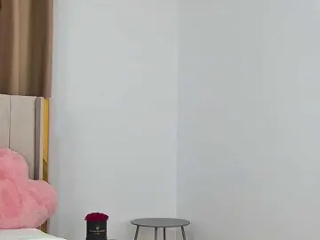Bongacams Live Sex Cam of EmilyNovaa