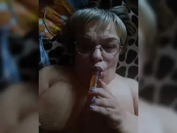 Bongacams Live Sex Cam of LLIyJluk