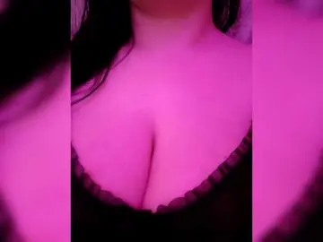 Bongacams Adult Video Chat of YennSI