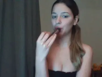 Bongacams Free Live Porn of EvelineTop