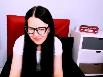Bongacams Nude Webcam of NadiaAmore