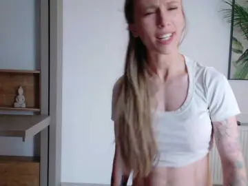 Bongacams Sex Cam of DiddySweet1