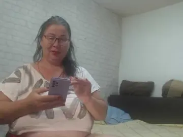 Bongacams Sex Chat of emmasquirt69