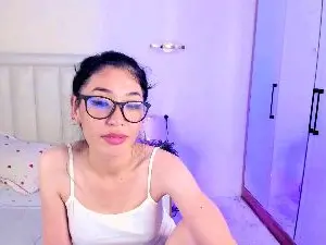 Cam4 Live Sex Cam of Li_baby