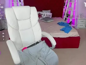 Cam4 Adult Video Chat of Kamilli_Hot
