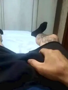 Cam4 Live Sex of maverick25fun