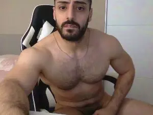 Cam4 Sex Chat of cemilyoztt