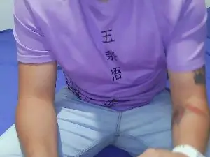 Cam4 Watch Live Sex Cams of Lobo_mx19