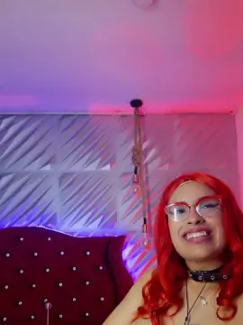 Cam4 Sex Chat of Roxanne_Han