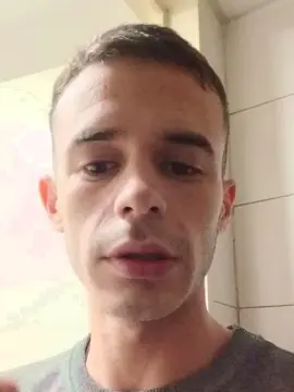 Cam4 Live Sex Cam of Leoo2277