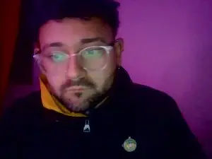 Cam4 Adult Webcam of toyboybb1