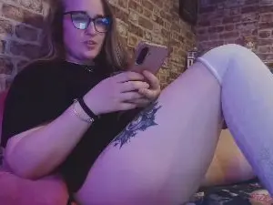 Cam4 Adult Video Chat of Foxyroxxyx