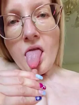 Cam4 Free Live Porn of orchideahot