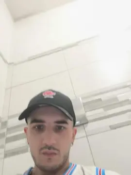 Cam4 Sex Cam of Gufetto99