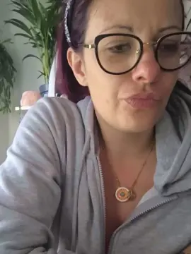 Cam4 Adult Video Chat of cerise132
