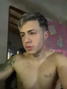 Cam4 Free Porn Cam of Xeneize7777