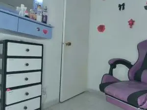 Cam4 Free Porn Cam of Meily_clark