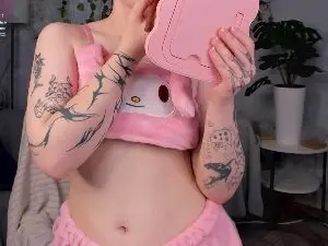 Cam4 Live Porn of KylieVoss