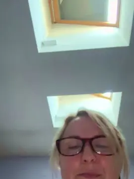 Cam4 Free Live Porn of lucestellata