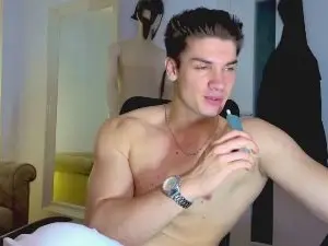 Cam4 Live Porn of MaxKaidenn