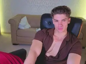 Cam4 Sex Cam of MaxKaidenn