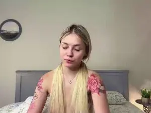 Cam4 Free Porn Cam of blue_bow