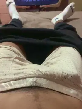 Cam4 Free Live Porn of brunootz