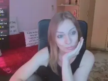 Cam4 Free Live Porn of CherishSia