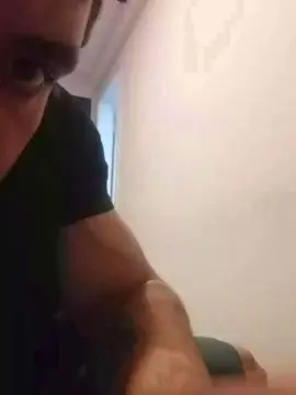Cam4 Free Live Porn of JohnnyDoe2025