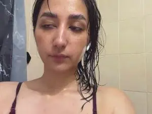 Cam4 Free Porn Cam of YingPopichak