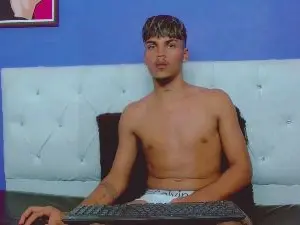 Cam4 Adult Webcam of angel_foxc_