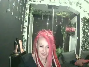 Cam4 Sex Chat of SkySparks
