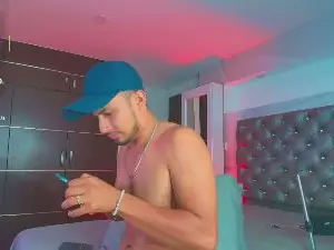 Cam4 Live Sex of Valentiinoss