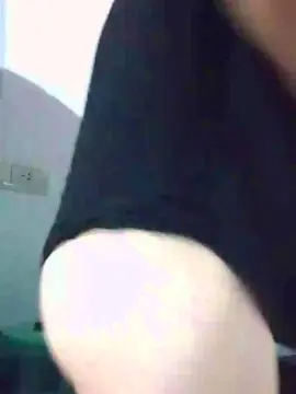 Cam4 Nude Webcam of tiago23hot