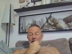 Cam4 Private Sex Chat of bear70s