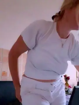 Cam4 Free Live Porn of mariaperla