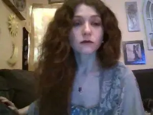 Cam4 Sex Chat of QueenCrimson