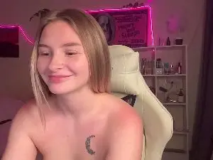 Cam4 Best Webcam of BlazingBlonde
