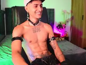 Cam4 Free Live Porn of DemonKushx
