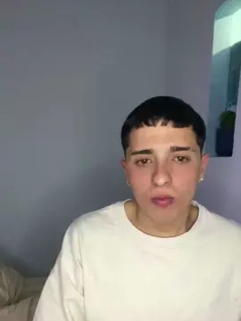 Cam4 Nude Webcam of Thomikaty98